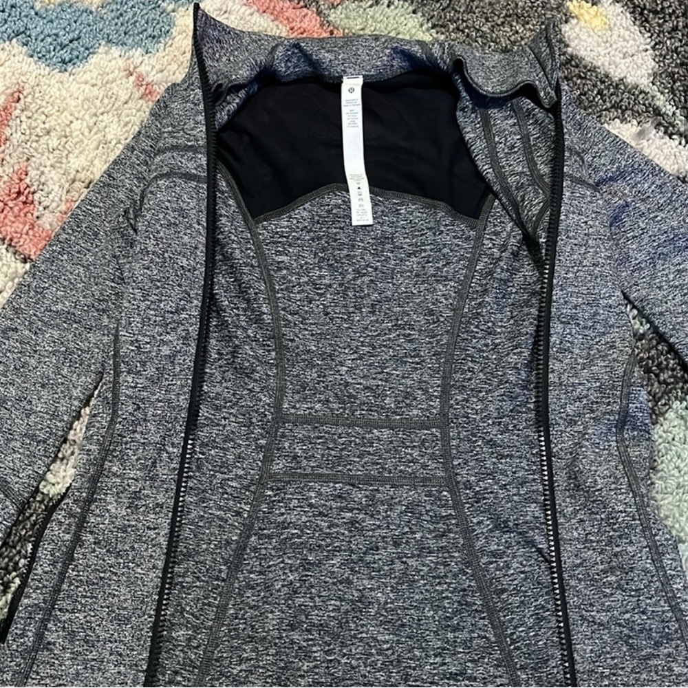lululemon gray define jacket size 0